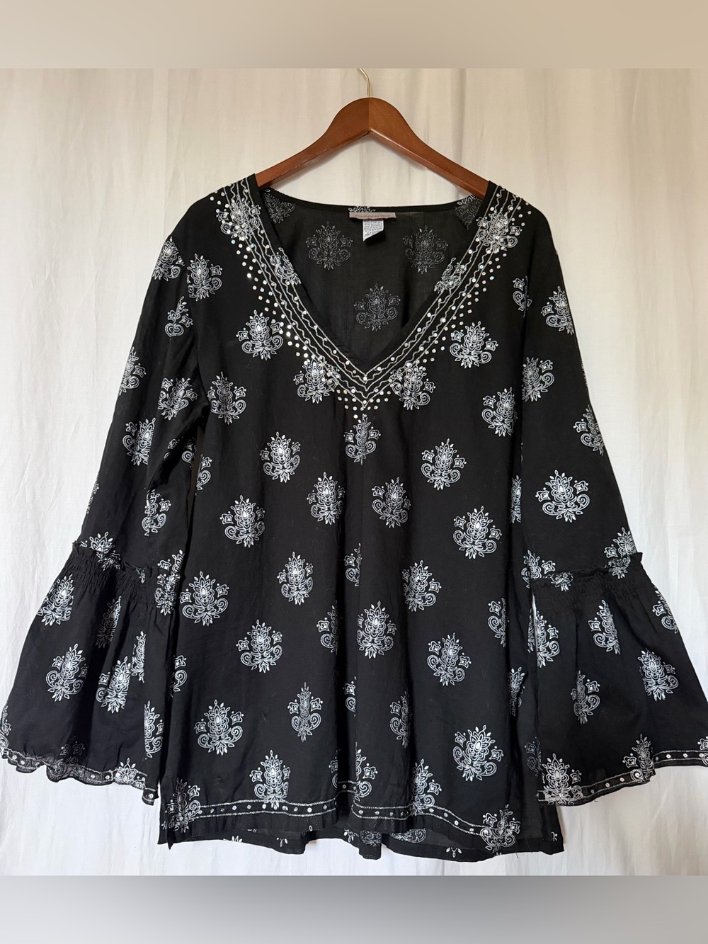 Peppermint Bay 100% Cotton Boho V-Neck Embroidered Bell Sleeve Top - Black - XL